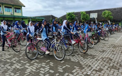 HAORNAS DENGAN SEPEDA SANTAI DAN PENGUNDIAN DOORPRIZE